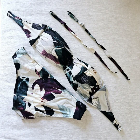 Stylish Multicolor Bikini Set - Picture 11 of 11